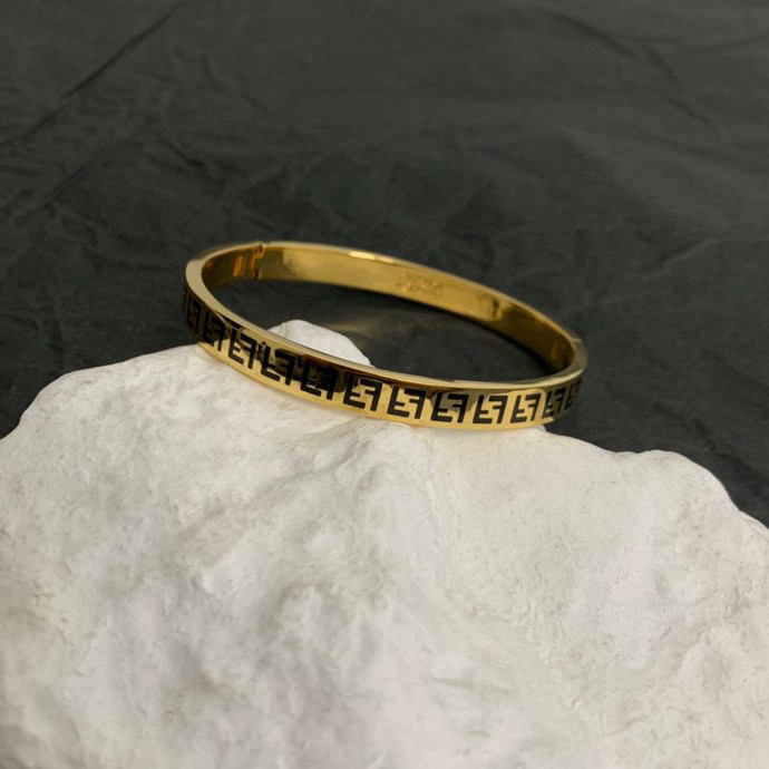 Fendi bracelet 10lyr5 (8)